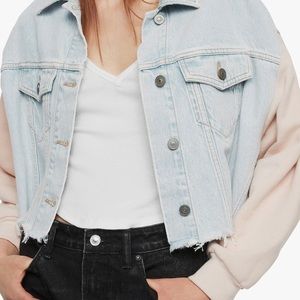 Cropped denim jacket